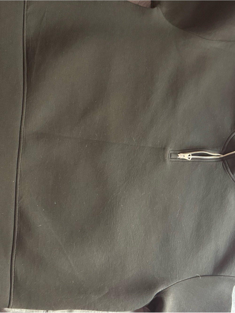 H&M men’s black sweatshirt